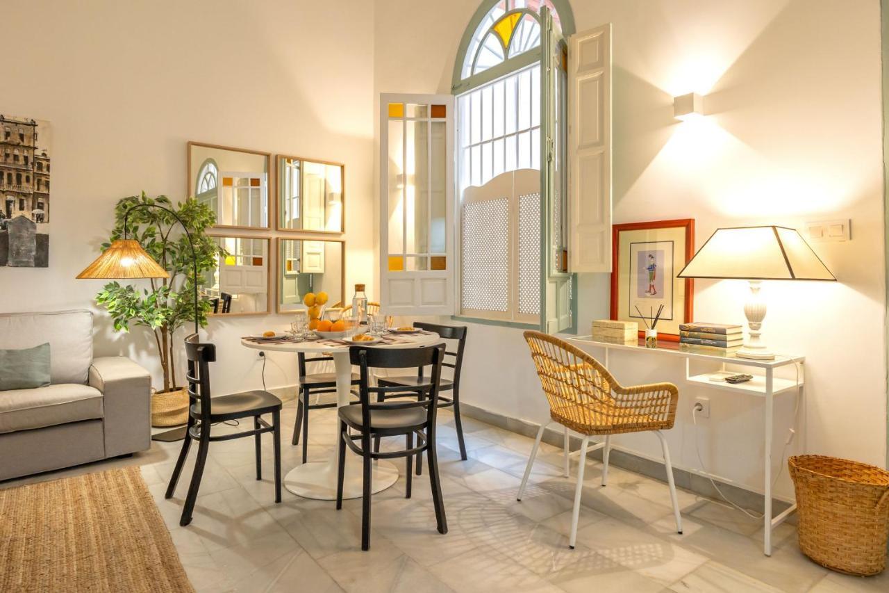 Ohliving Salvador Square Apartment Seville